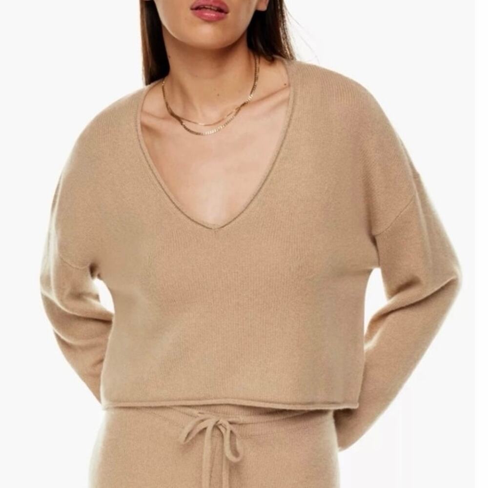 Aritzia Babaton LuxeCashmere V-Neck Cropped Sweater Tan Small EUC